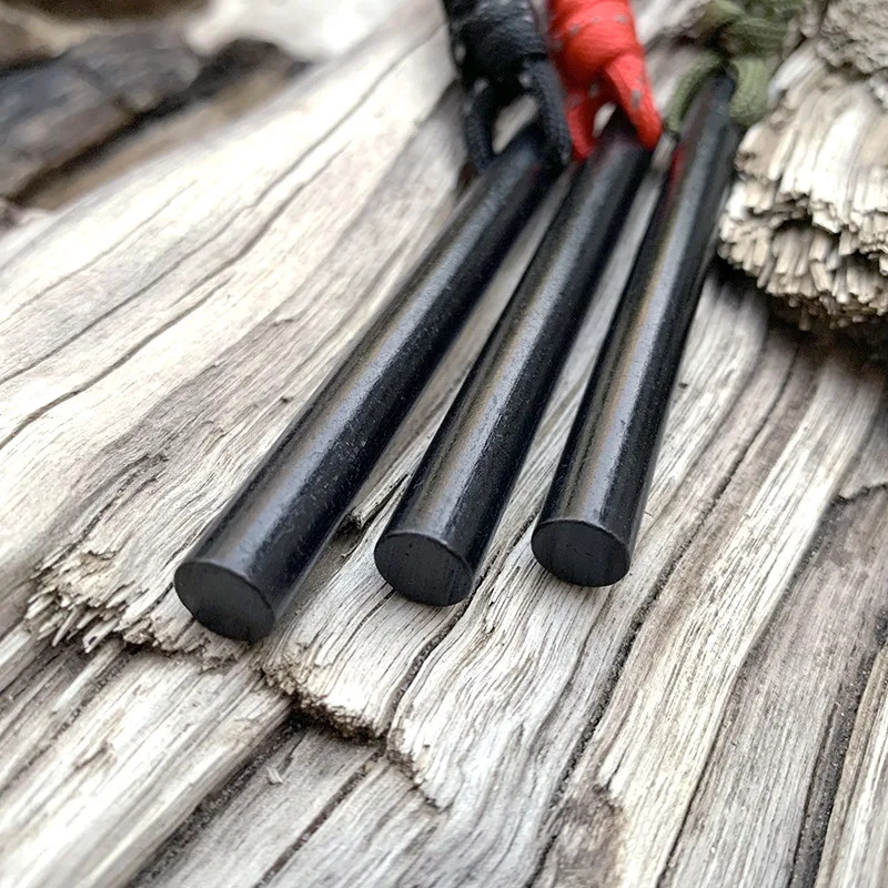 Bear Grylls 3-in-1 EDC Surviva - đánh giá và giá Magnesium Fire Starter